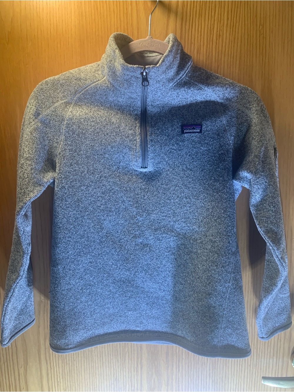 Boys Patagonia Gray Half-Zip Fleece-Lined Pullover - Size XL (14)